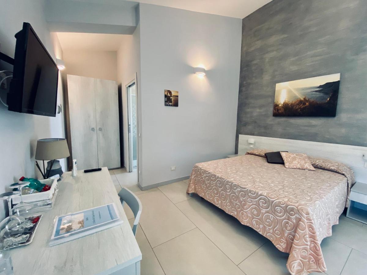B&B L'Eden Di Capo Bianco Montallegro Dış mekan fotoğraf